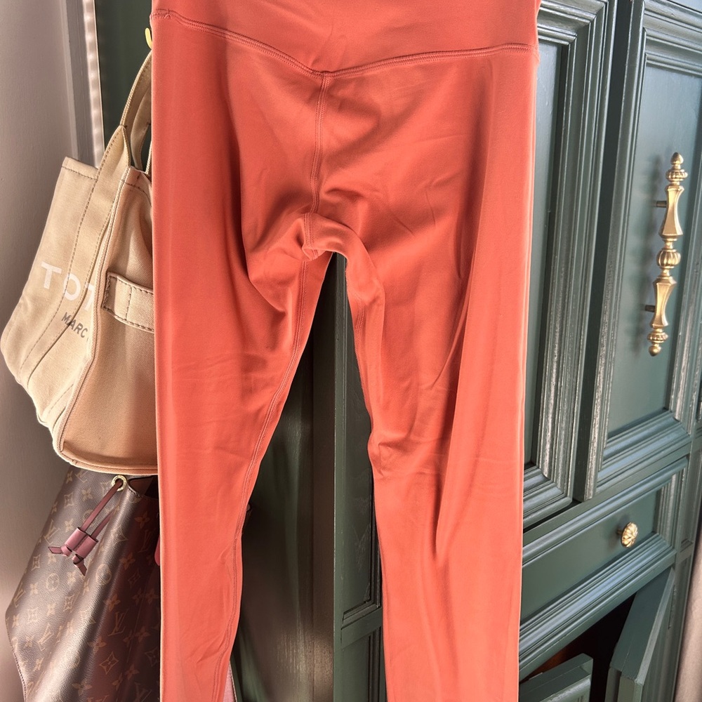 lululemon athletica Coral Leggings - Picture 3 of 3
